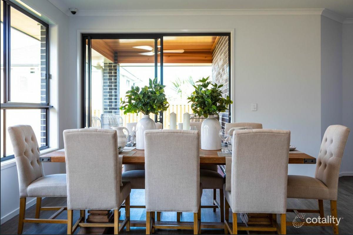 17 Bonello Cct, Flagstone, QLD 4280