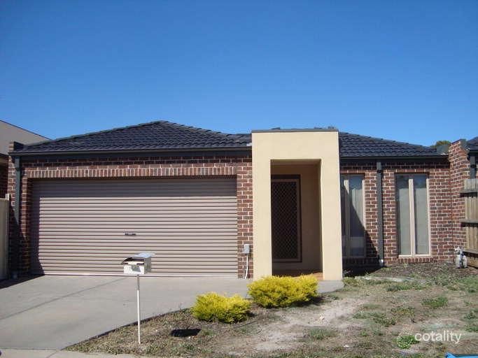 2/14 Georgia Cres, Werribee, VIC 3030