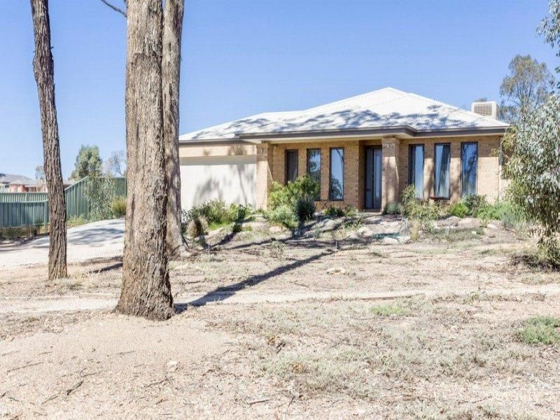 2 Curlew Ct, Kangaroo Flat, VIC 3555