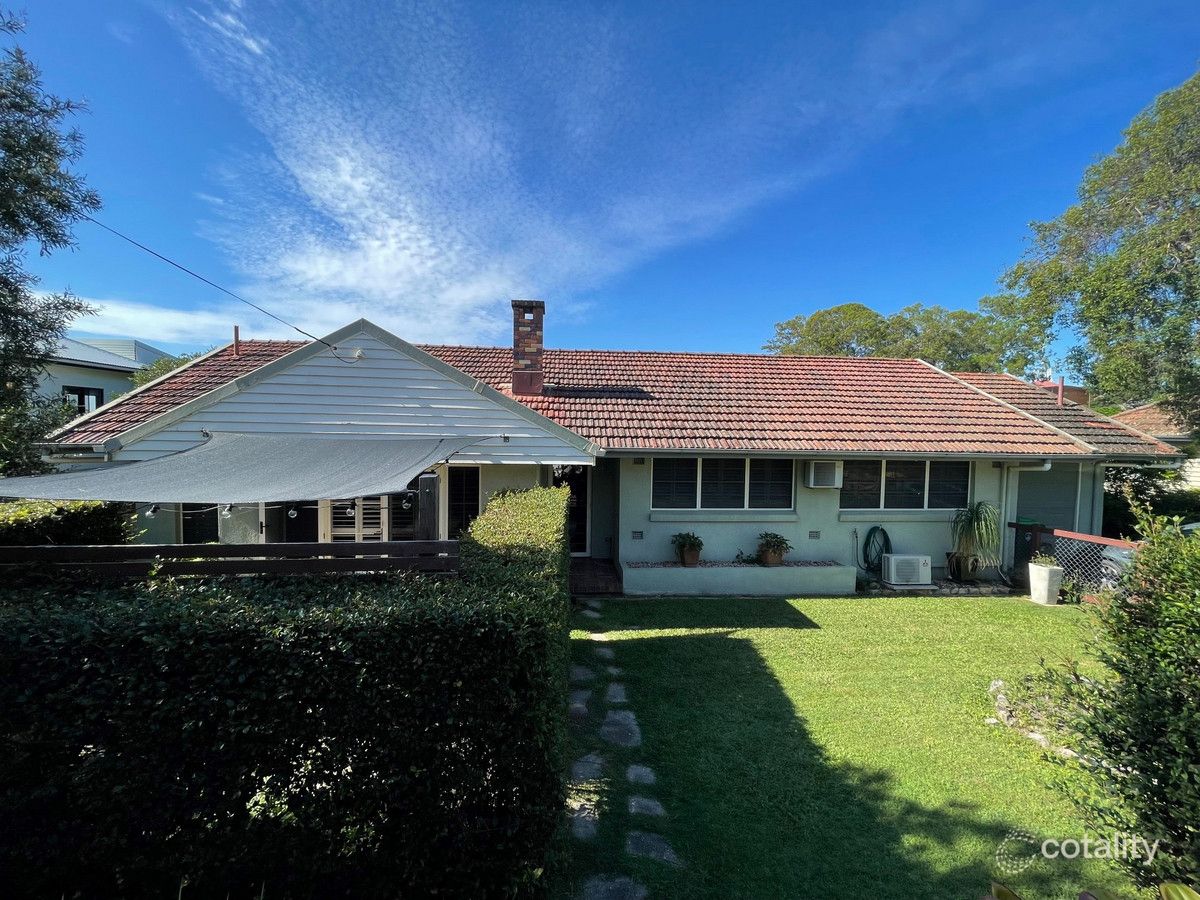 24 Tathra St, Stafford, QLD 4053