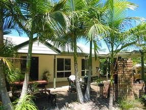 2 Fairway Cl, Mount Coolum, QLD 4573