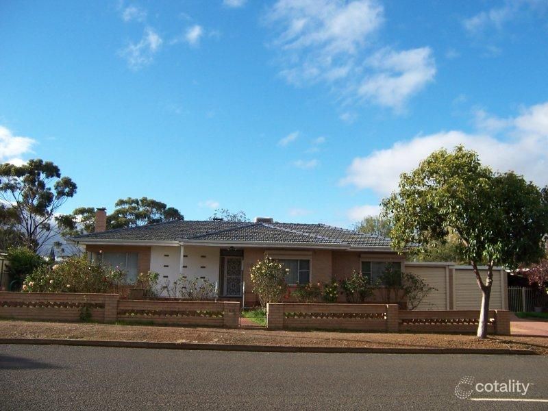 2 Sirdar St, Wagin, WA 6315