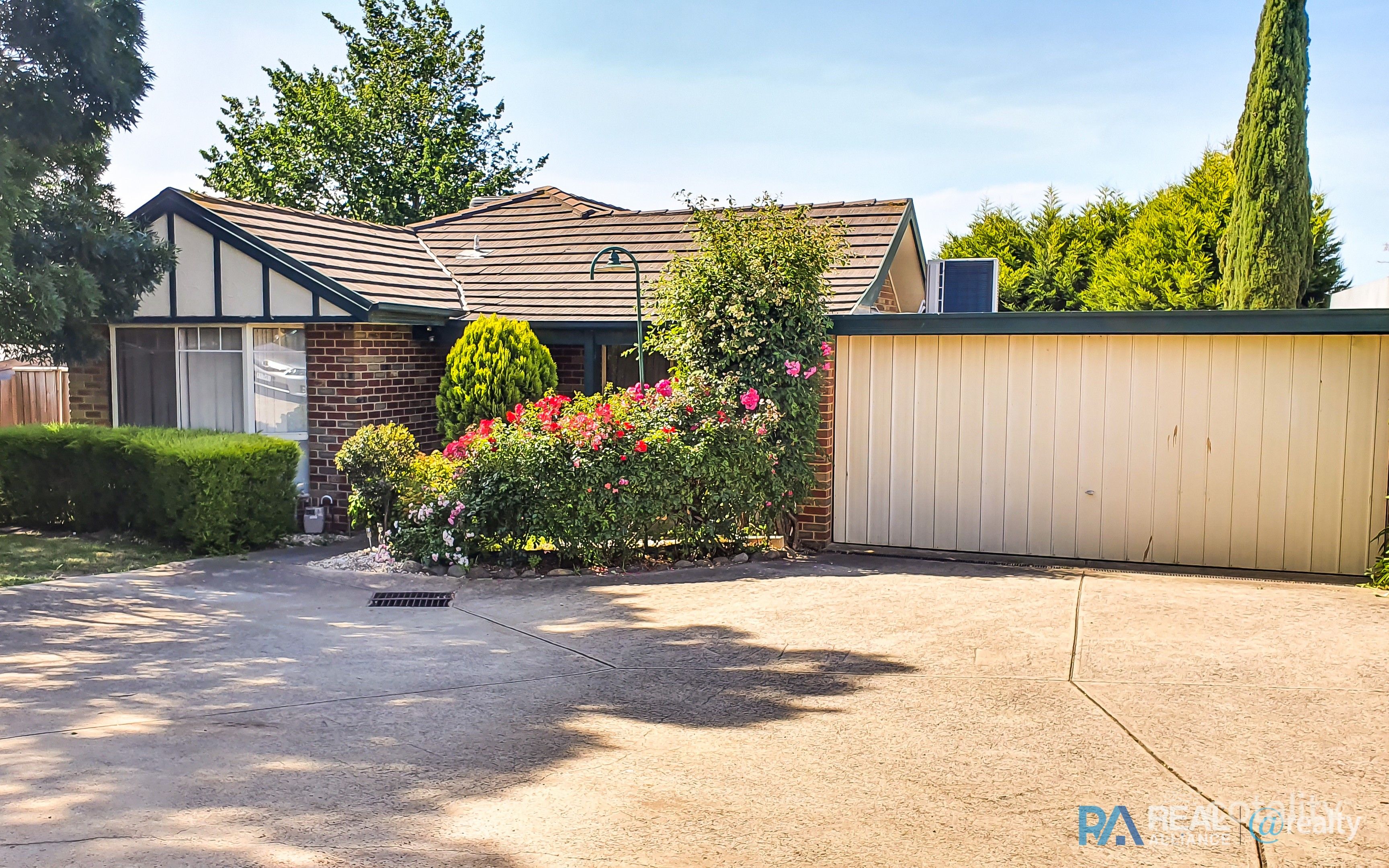 31/8 Monteith Cres, Endeavour Hills, VIC 3802