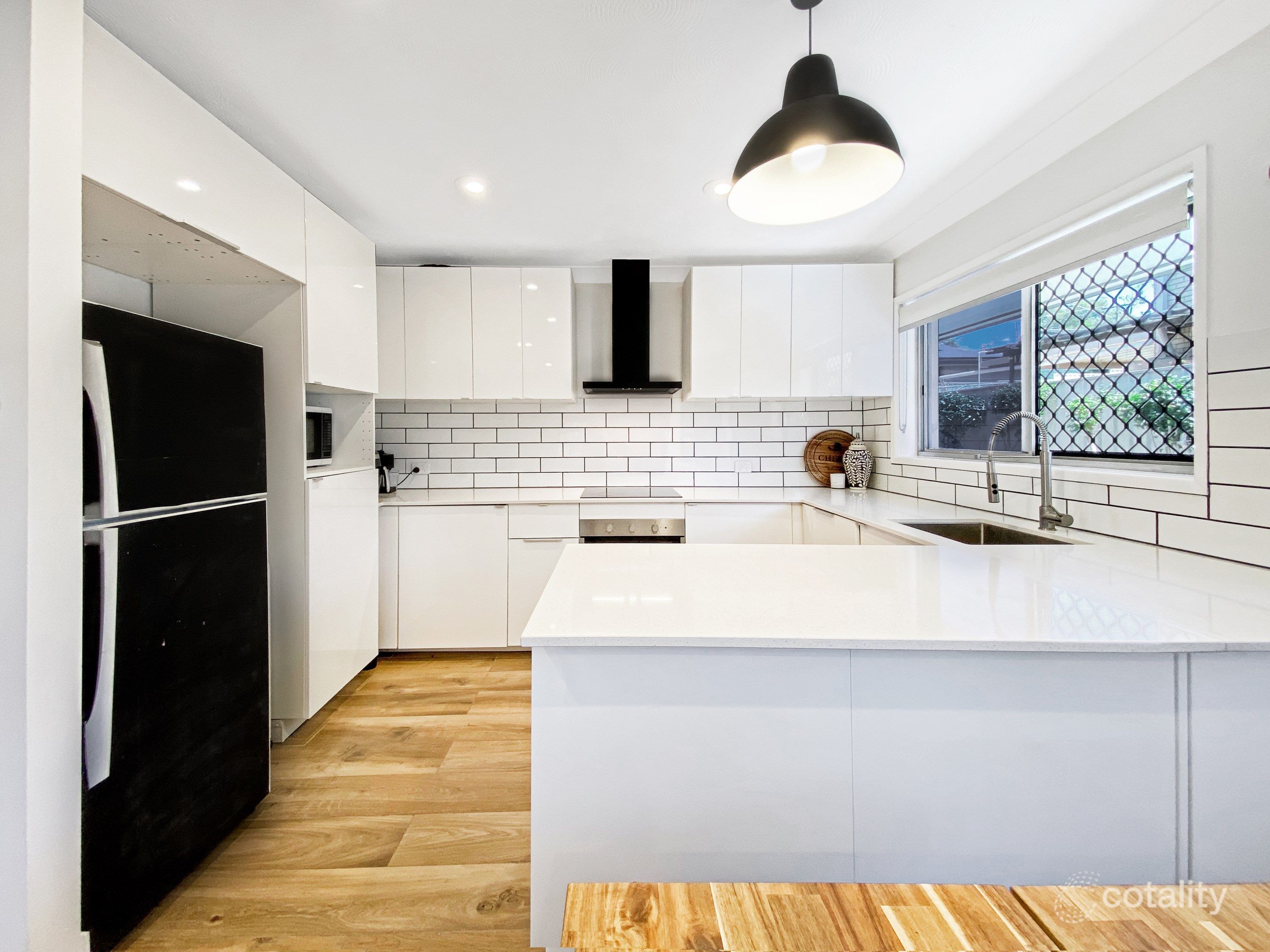 22 Veronica Ave, Daisy Hill, QLD 4127