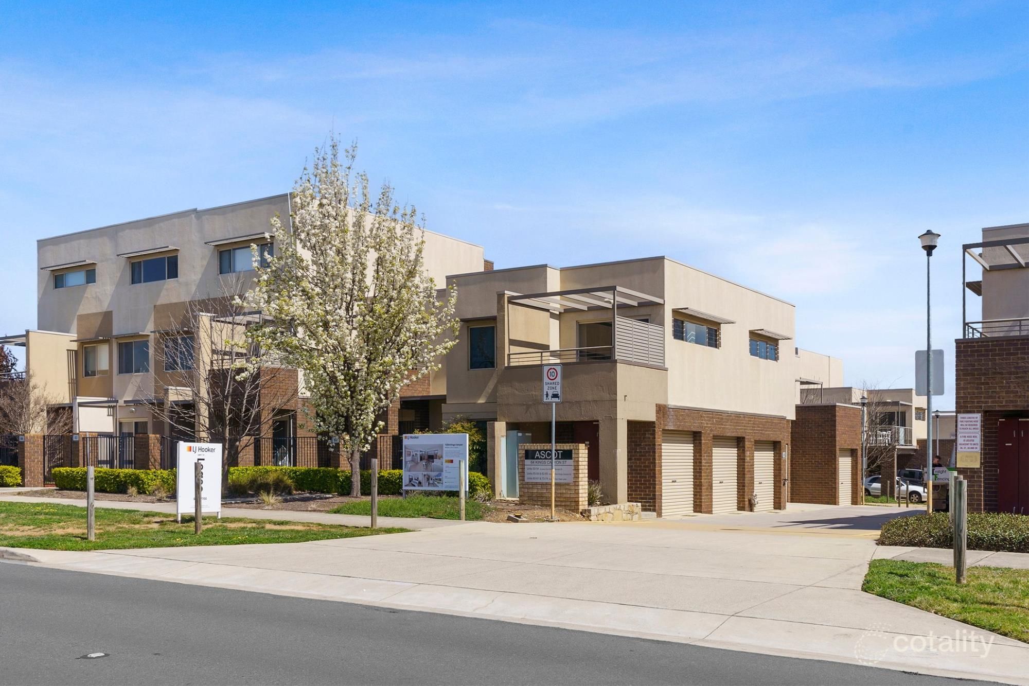 74/64 Kings Canyon St, Harrison, ACT 2914