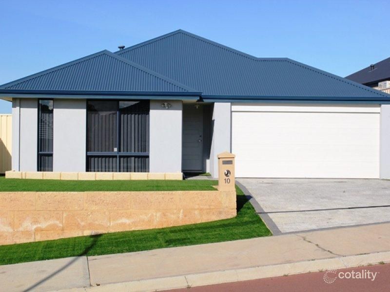 10 Donnelly St, Lake Coogee, WA 6166