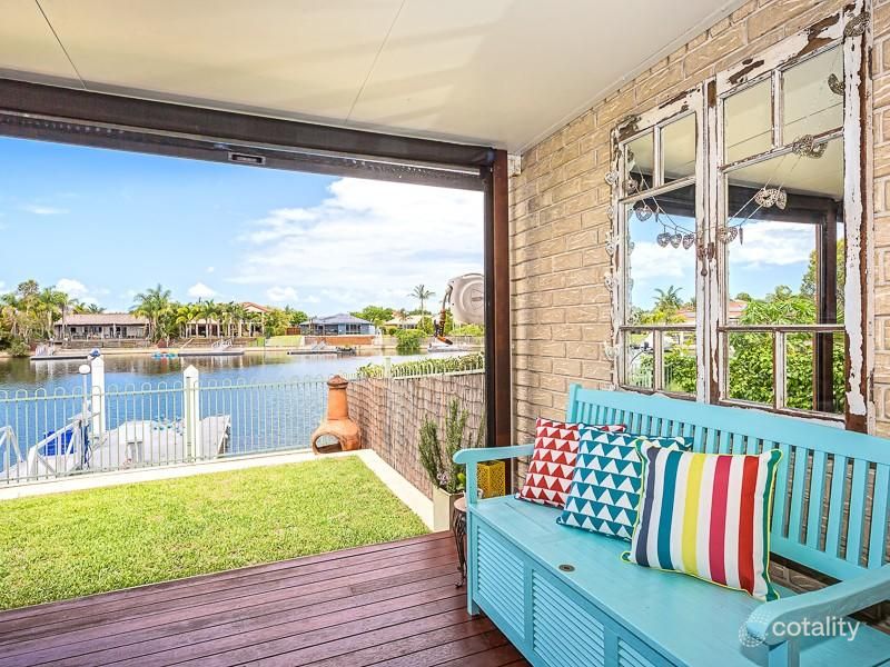 1/19 Bowsprit Cres, Banksia Beach, QLD 4507