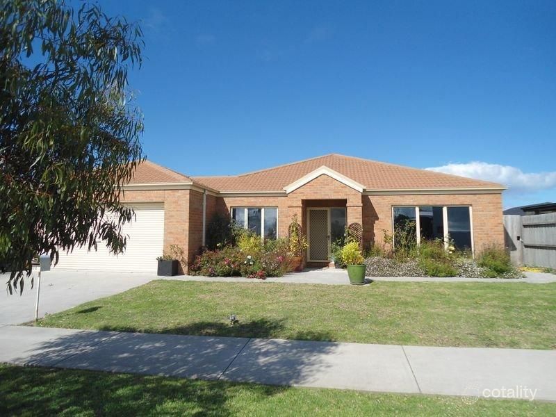 71 Meanderri Dr, Inverloch, VIC 3996