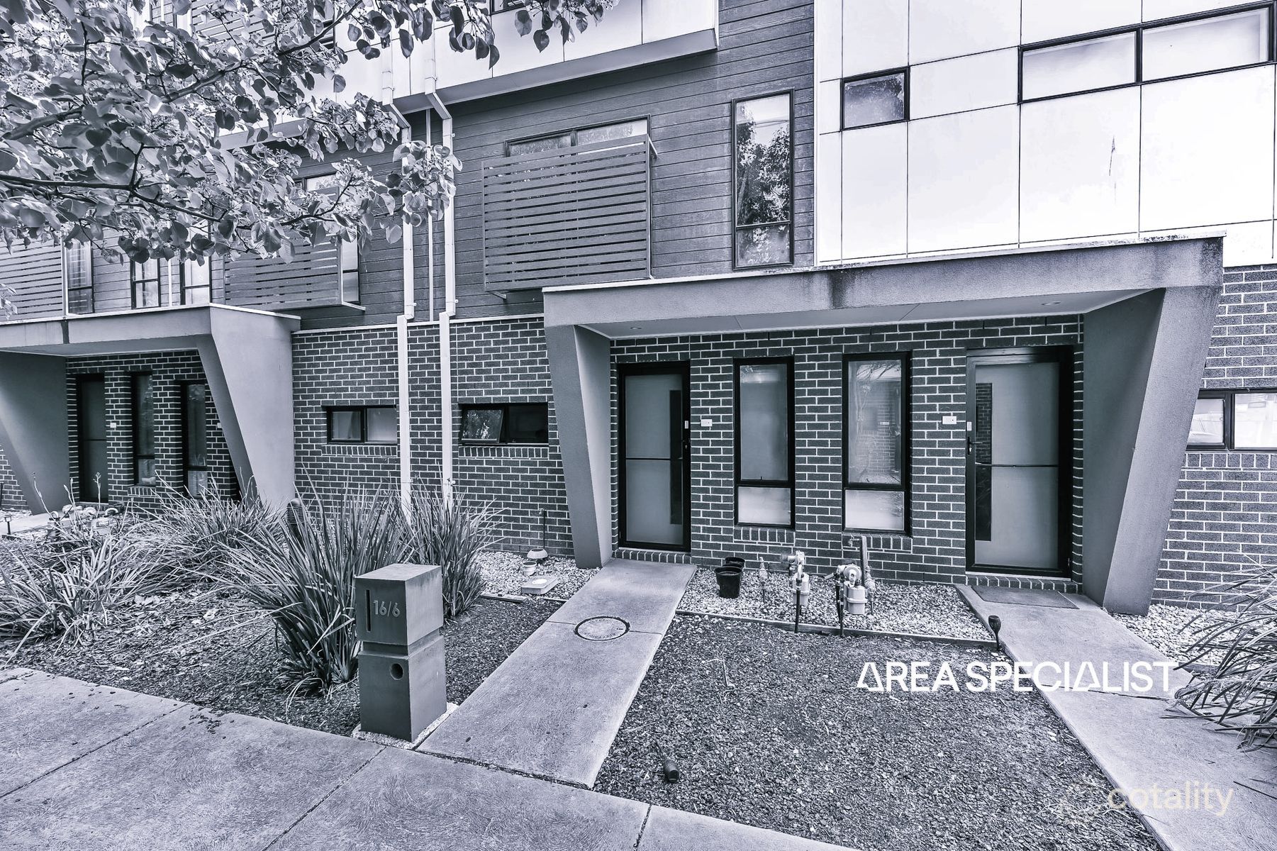 16/6 Huckson St, Dandenong, VIC 3175