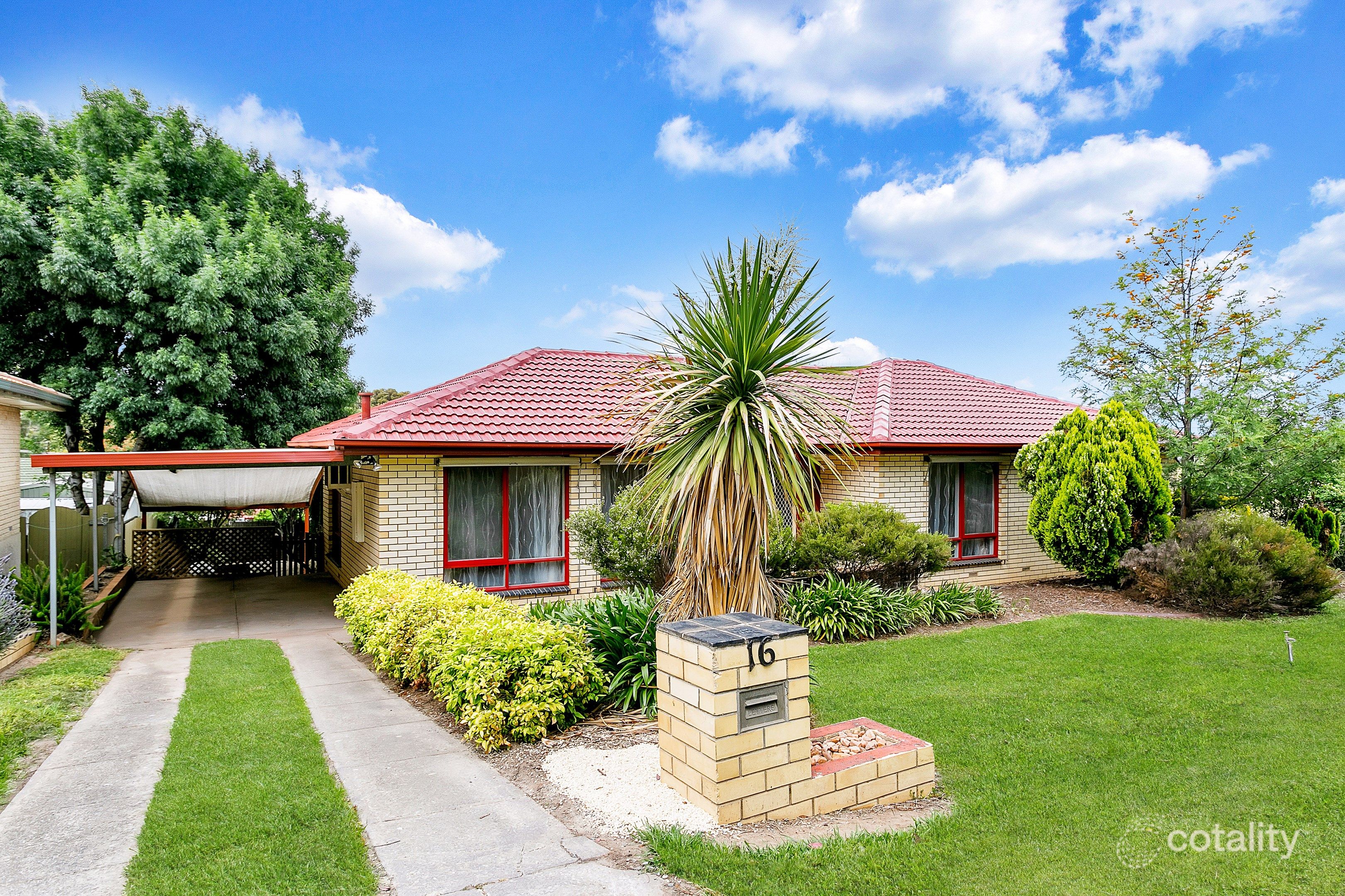 16 Kenihans Rd, Reynella East, SA 5161