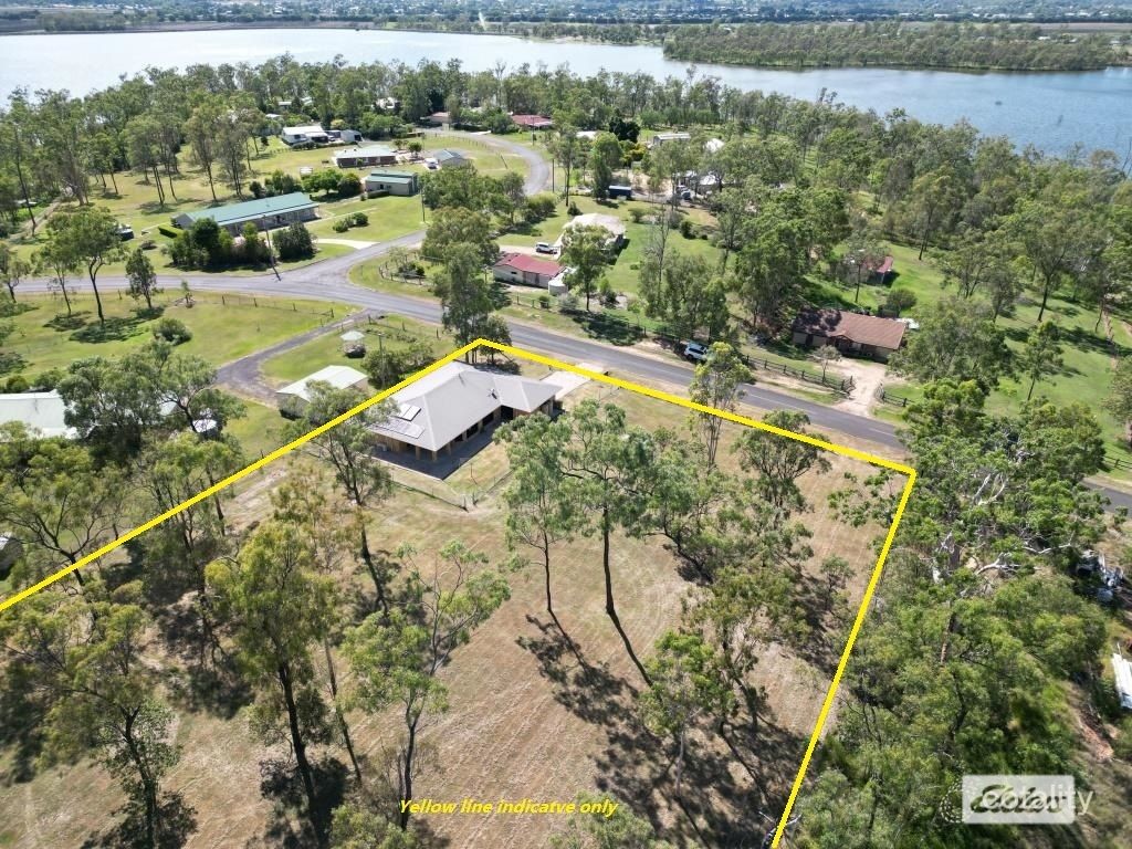 203 Lakes Dr, Laidley Heights, QLD 4341