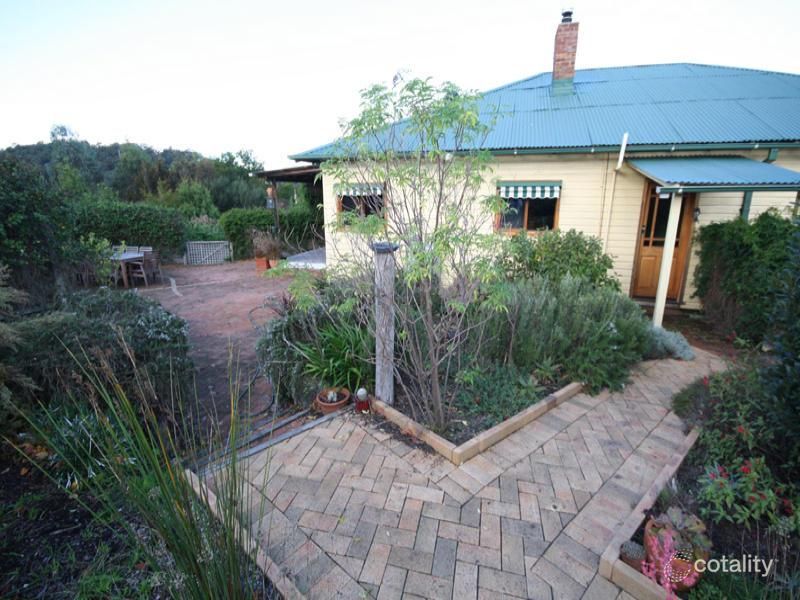 9050 Princes Hwy, Tilba Tilba, NSW 2546