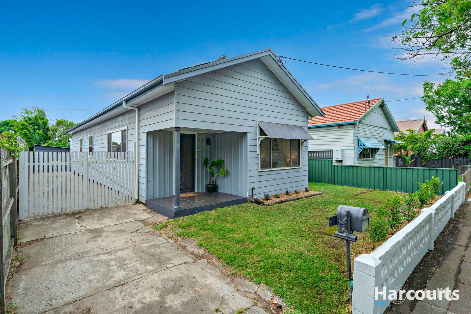 38 Fitzroy St, Mayfield, NSW 2304