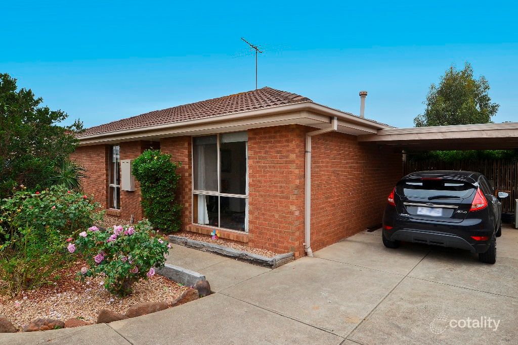 2/49 Cameron Cres, Lara, VIC 3212