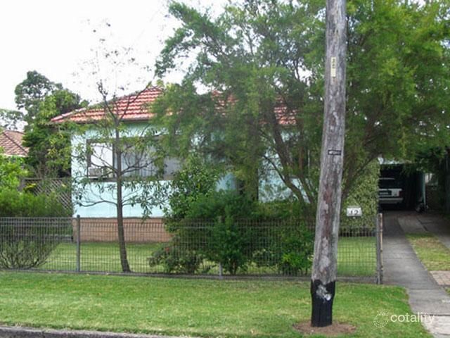 12 Mcphee St, Chester Hill, NSW 2162