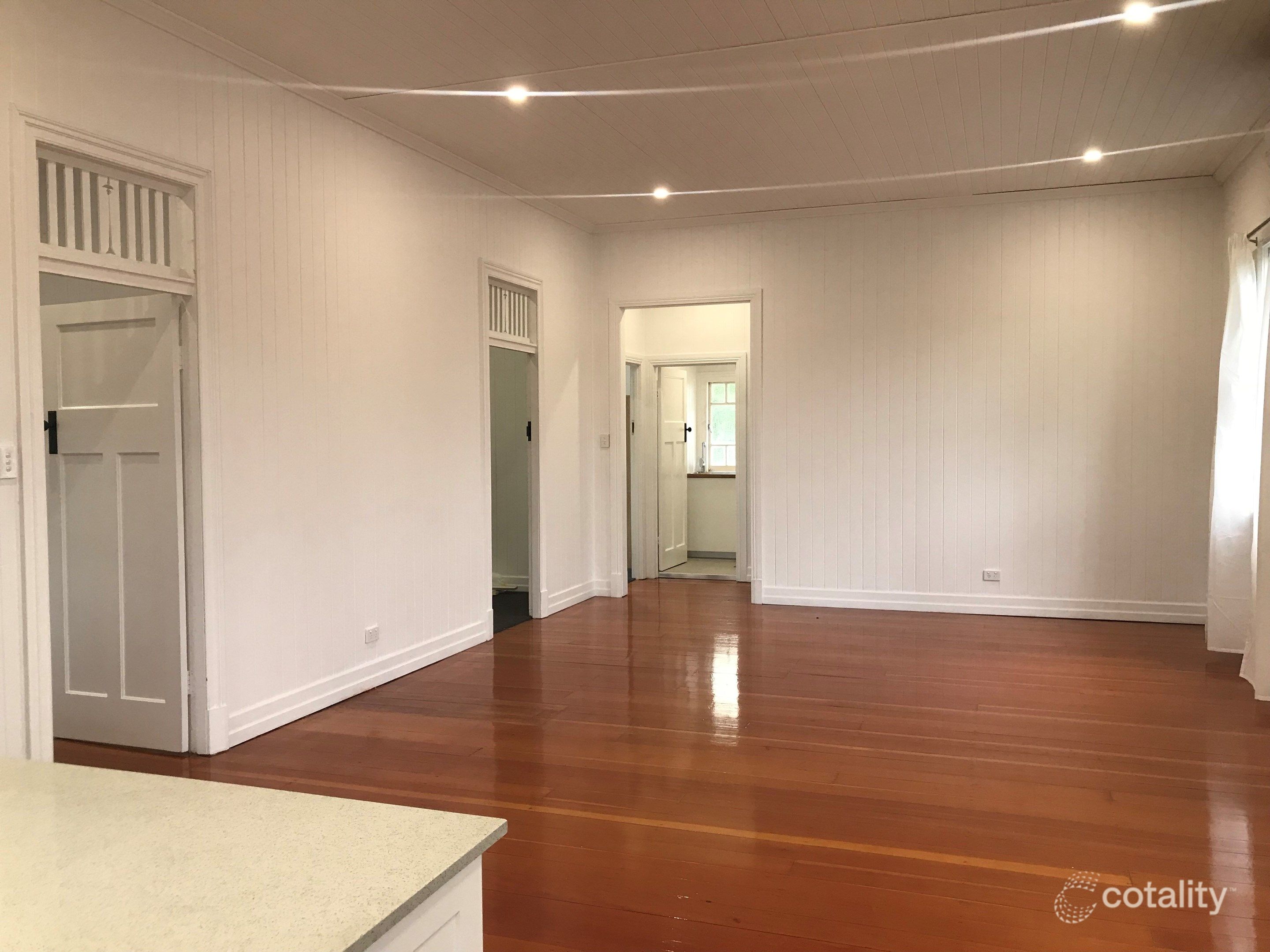 19 Marian St, Coorparoo, QLD 4151