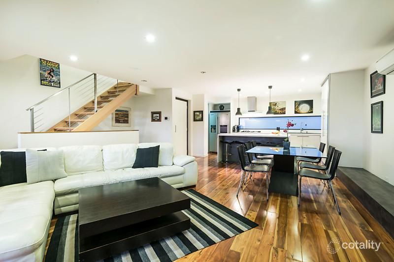 1/4 Small St, Hampton, VIC 3188