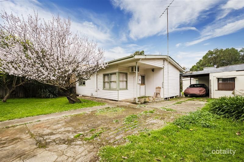43 Edgar St, Werribee, VIC 3030