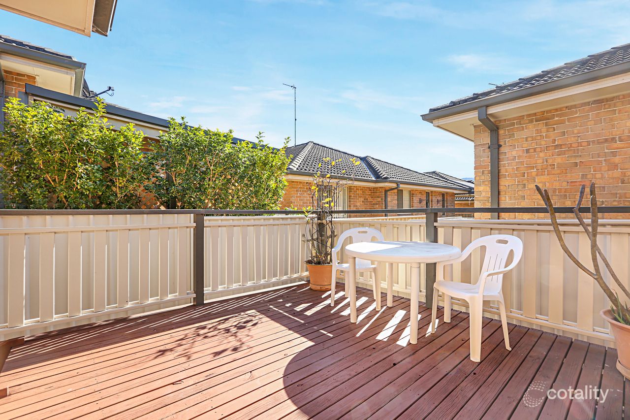 8/112 Bong Bong Rd, Horsley, NSW 2530