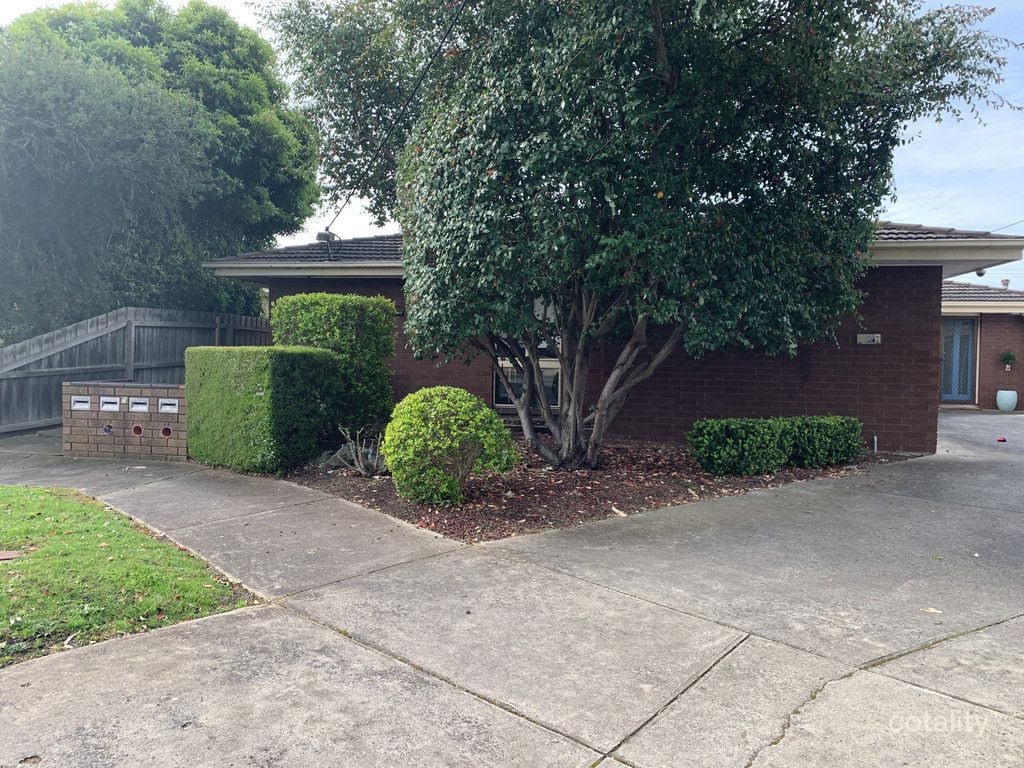 2/2 Everett Cl, Herne Hill, VIC 3218