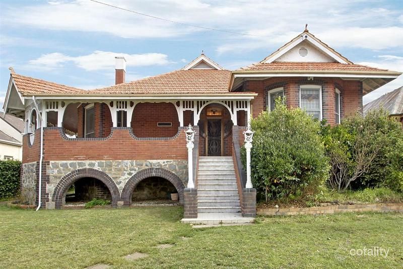84 Clifford St, Goulburn, NSW 2580