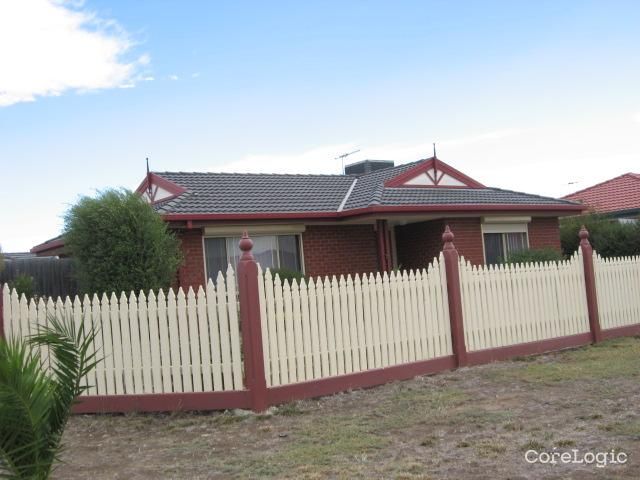 8 Padula Ct, Hillside, VIC 3037