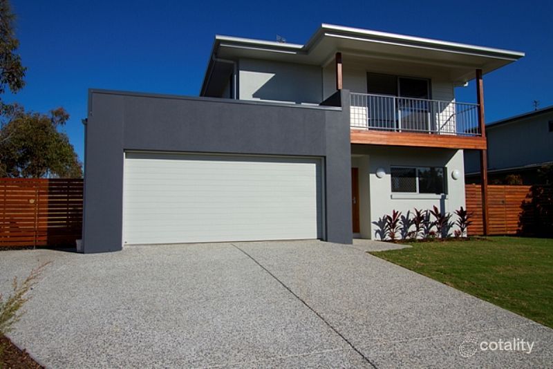 53 North Beach Pl, Mudjimba, QLD 4564