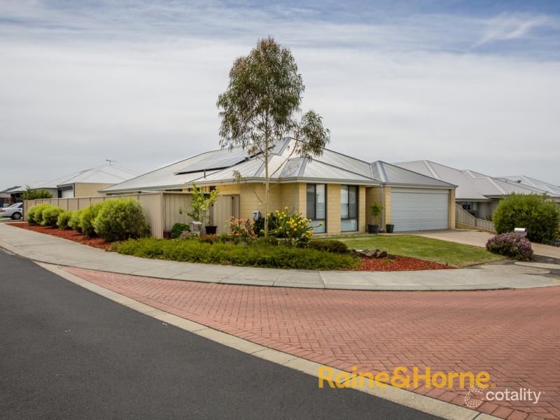 1 Merton Ave, College Grove, WA 6230