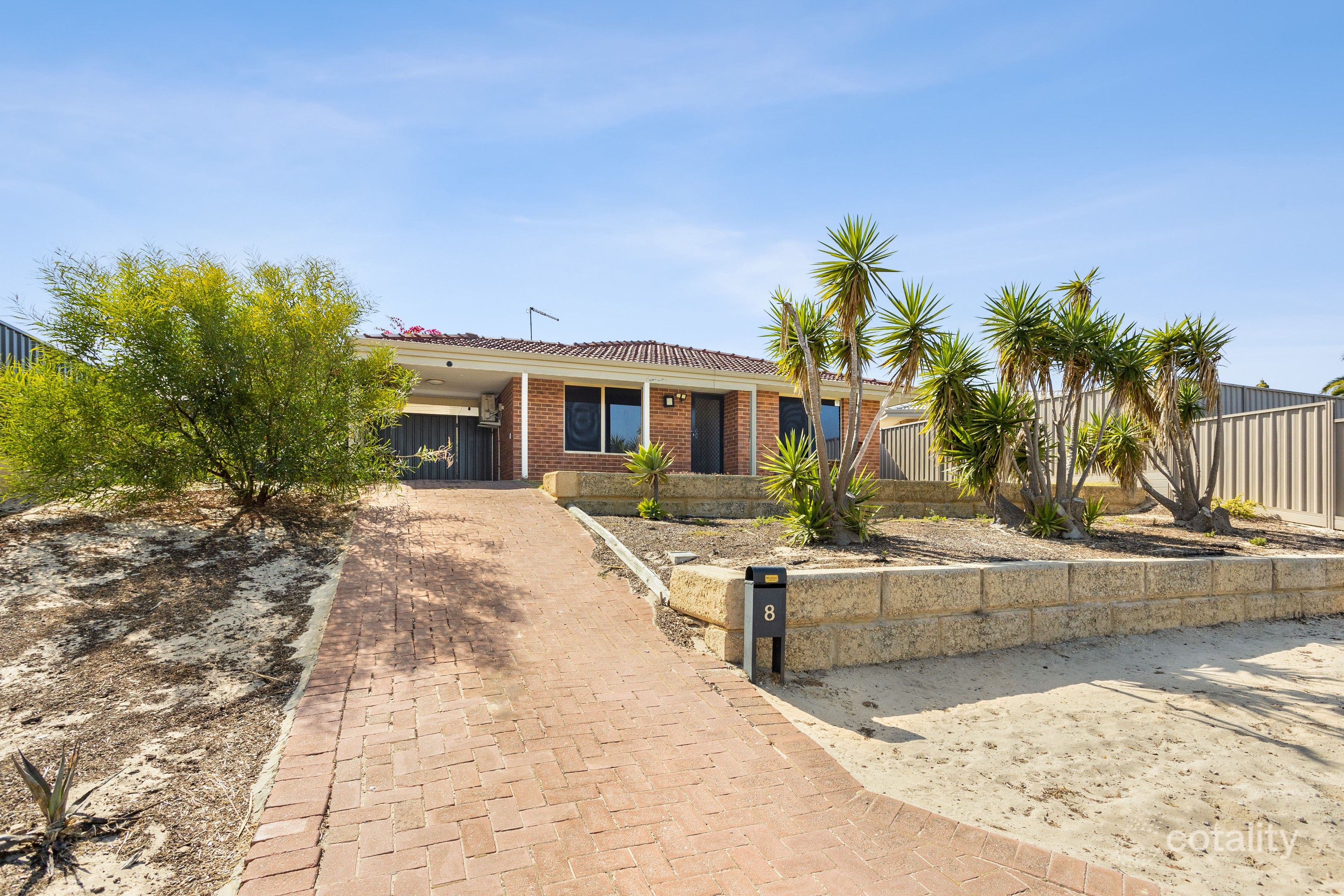 8 Chiba Rtt, Merriwa, WA 6030