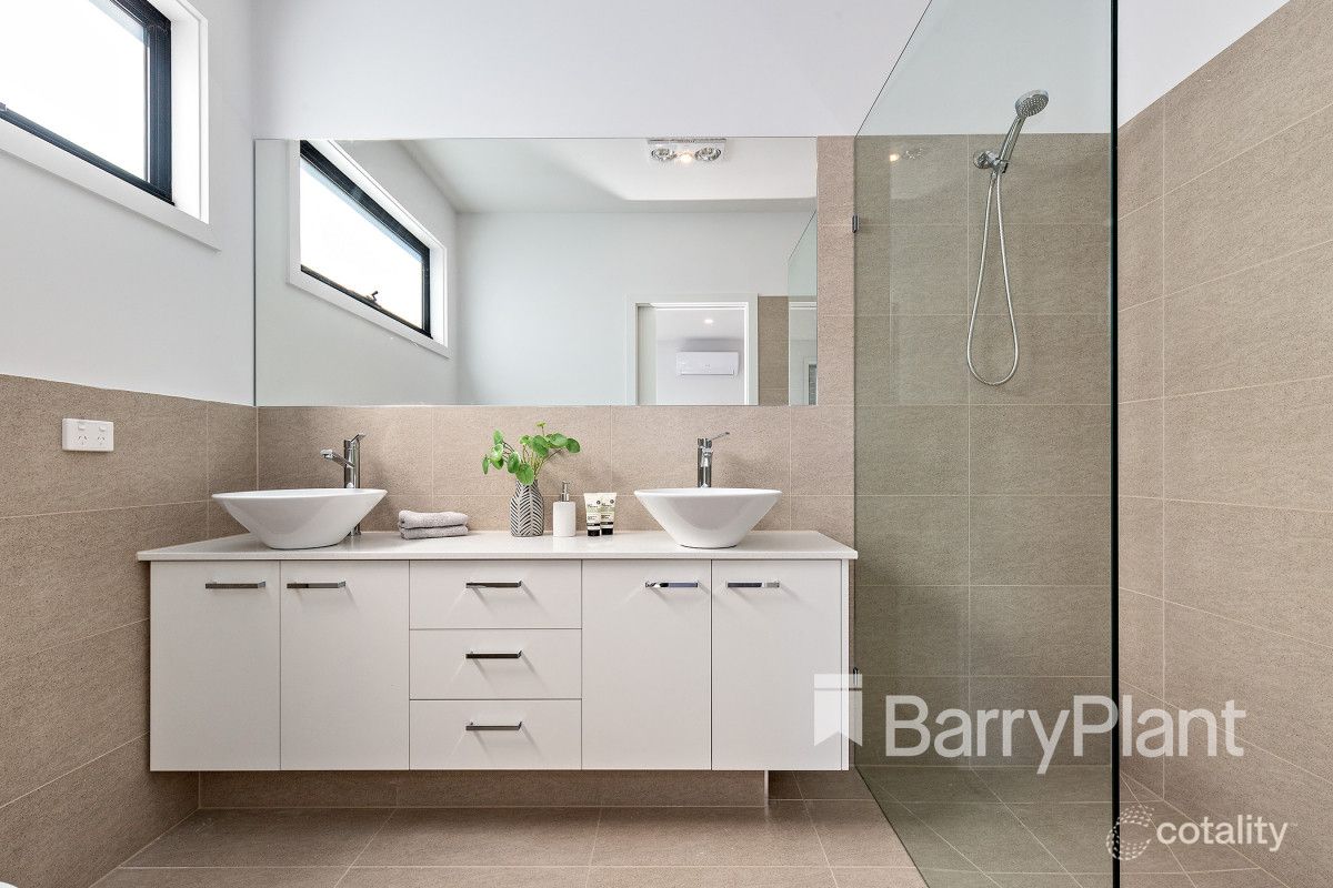 60 Elwers Rd, Rosebud, VIC 3939