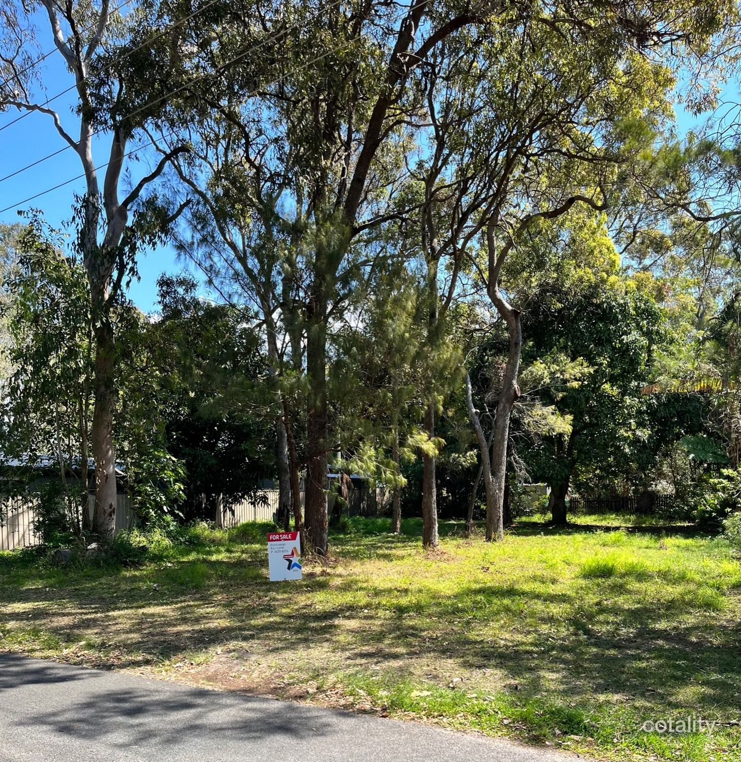 33 Cooee Cres, Macleay Island, QLD 4184