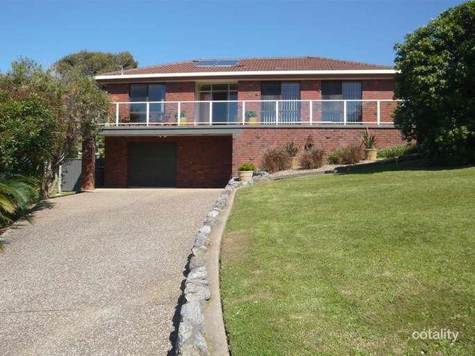 25 John Reilly St, Dalmeny, NSW 2546