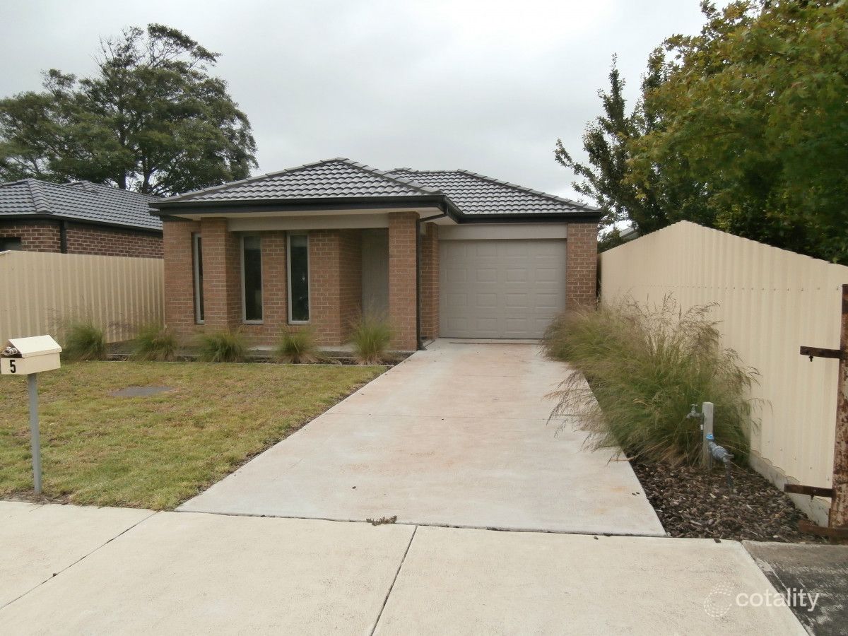 5 Parker Ave, Colac, VIC 3250