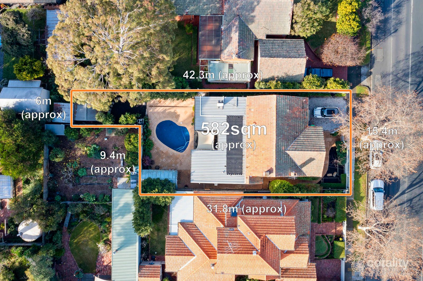 83 Linacre Rd, Hampton, VIC 3188