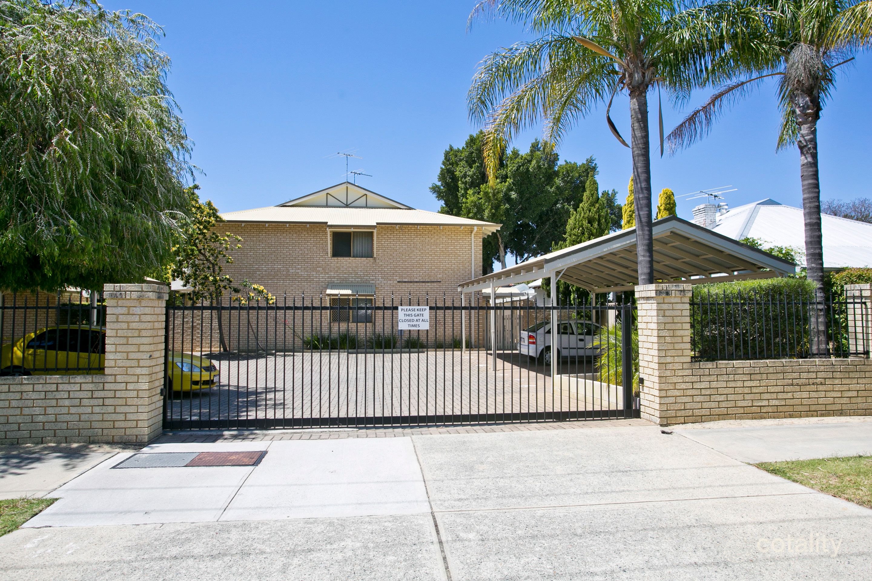 3/2-4 Lansdowne Rd, Kensington, WA 6151