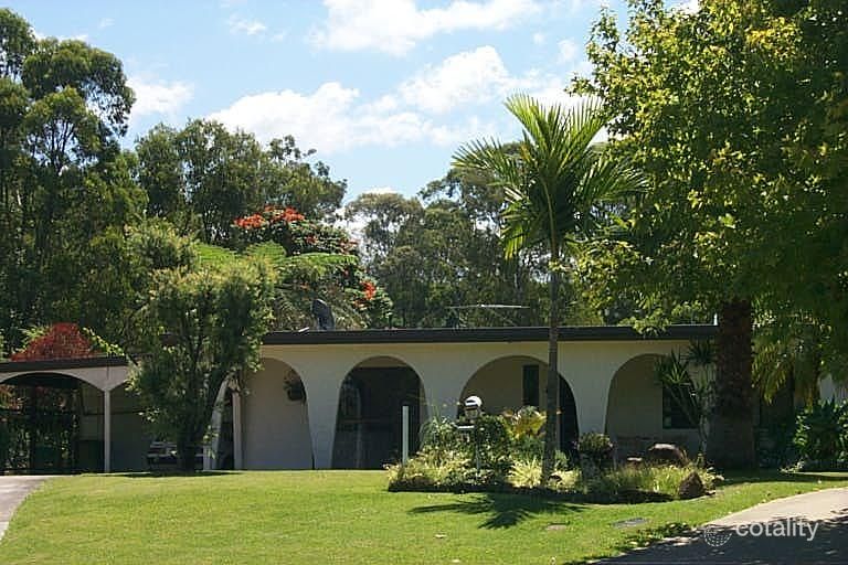 15 John Munro Ct, Carrara, QLD 4211