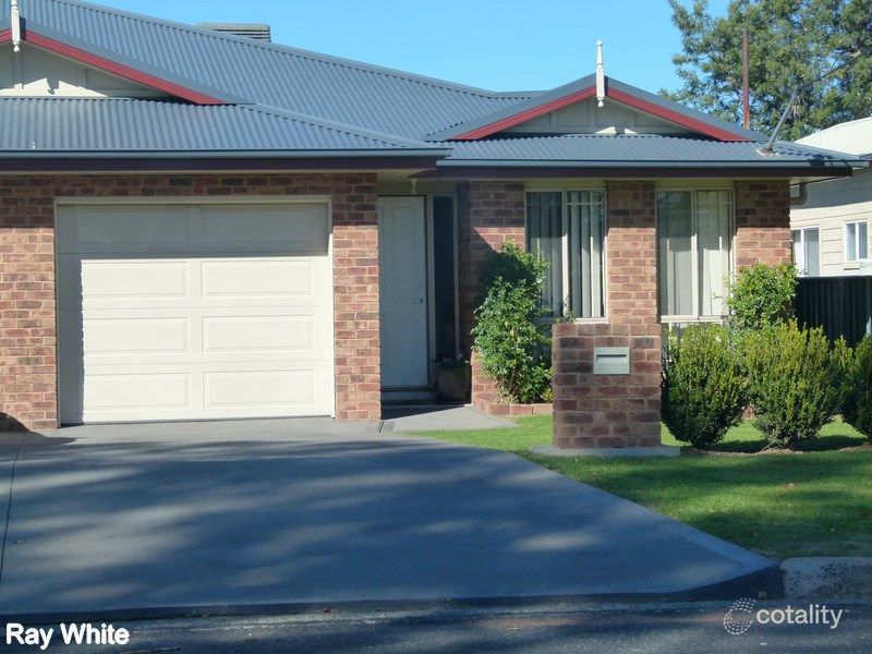 2/4 Parkes St, Forbes, NSW 2871