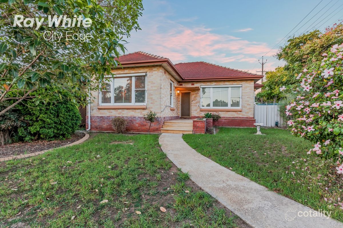18 Bowman Cres, Enfield, SA 5085