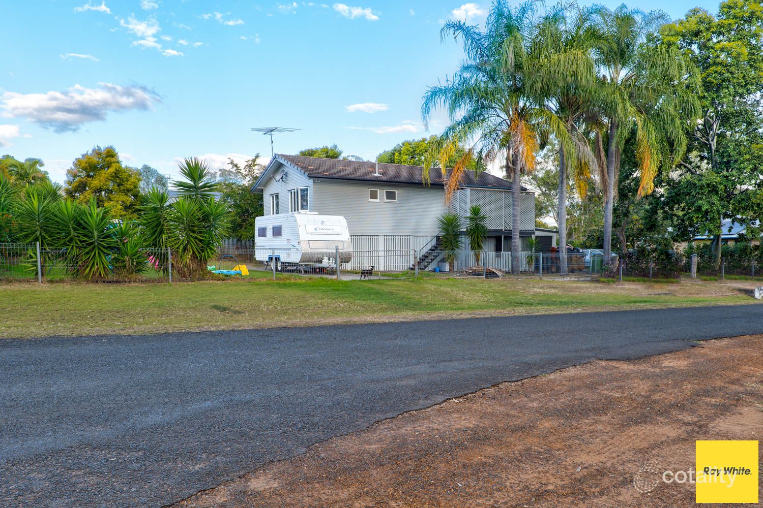 12 West Rd, Coominya, QLD 4311