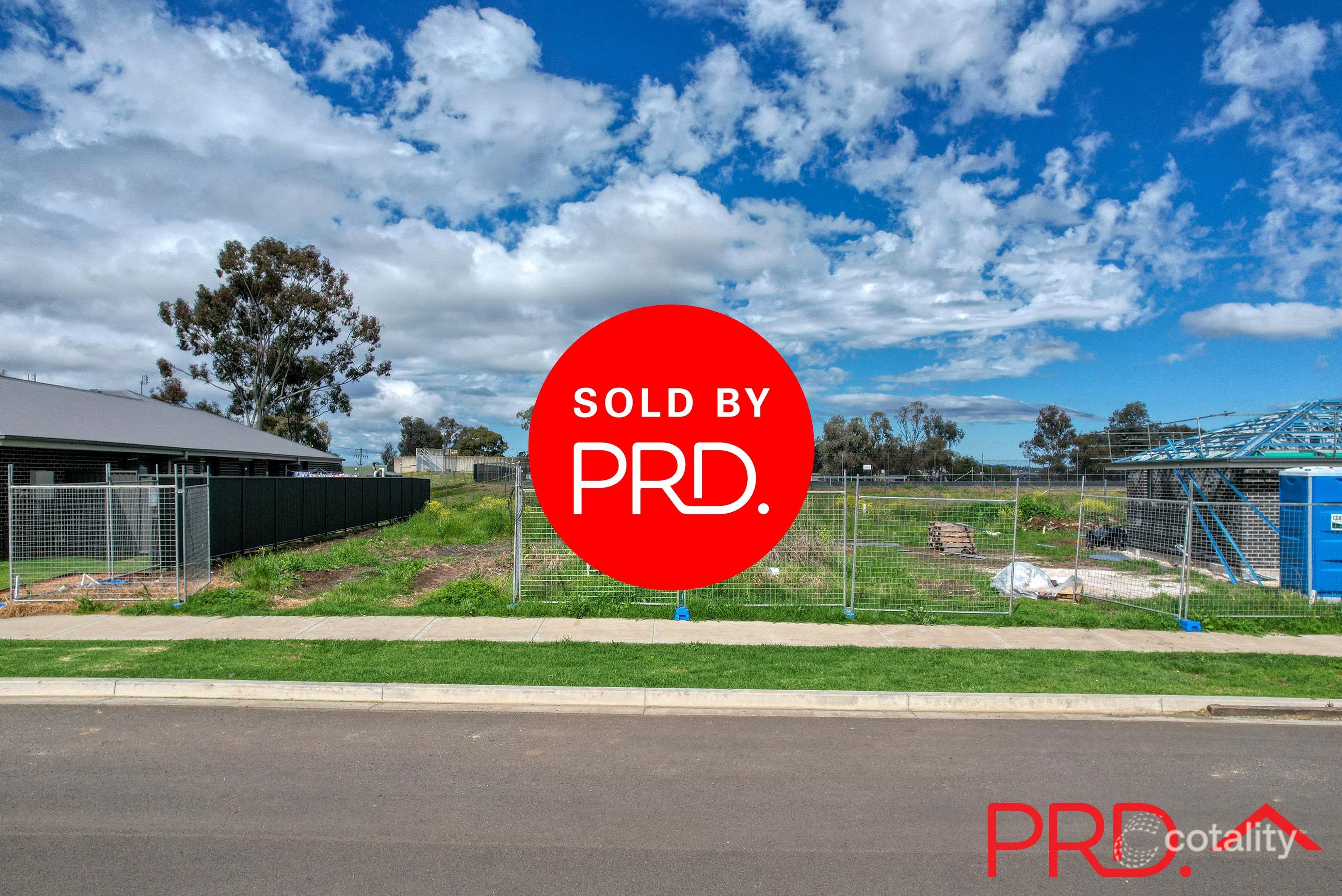 34 Gordon St, Calala, NSW 2340