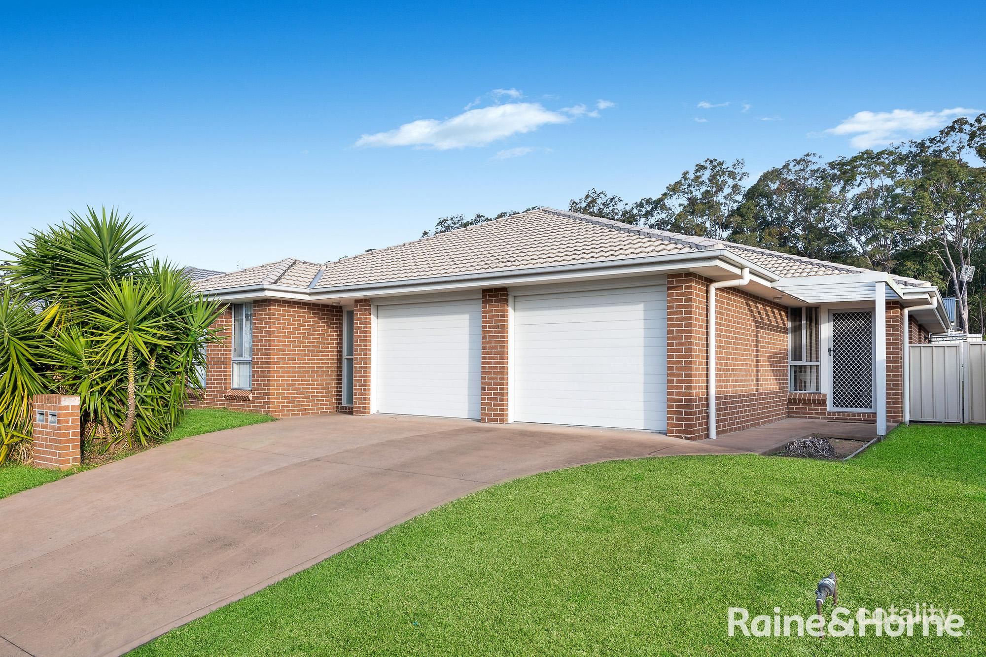 11a Candlebark Cl, West Nowra, NSW 2541