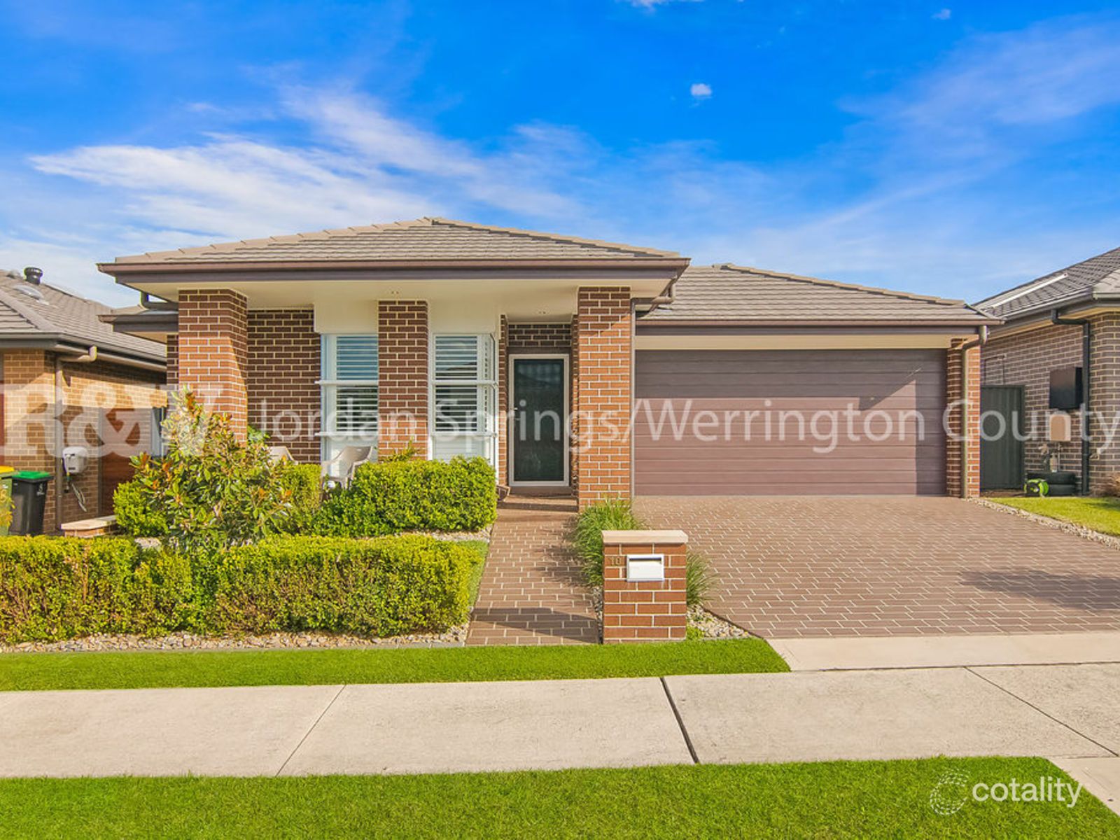 10 Brook St, Jordan Springs, NSW 2747