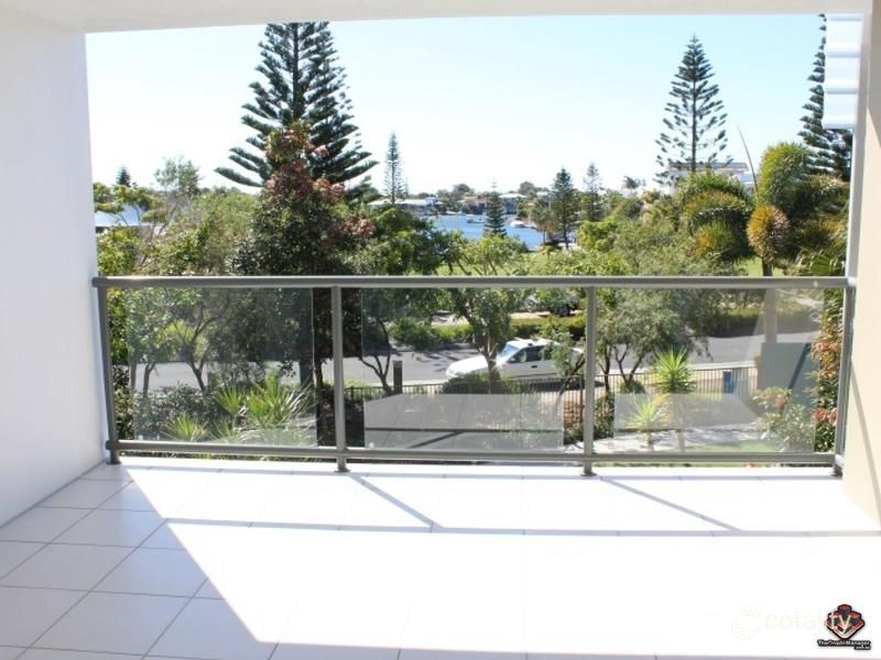 27/4 Grand Pde, Parrearra, QLD 4575