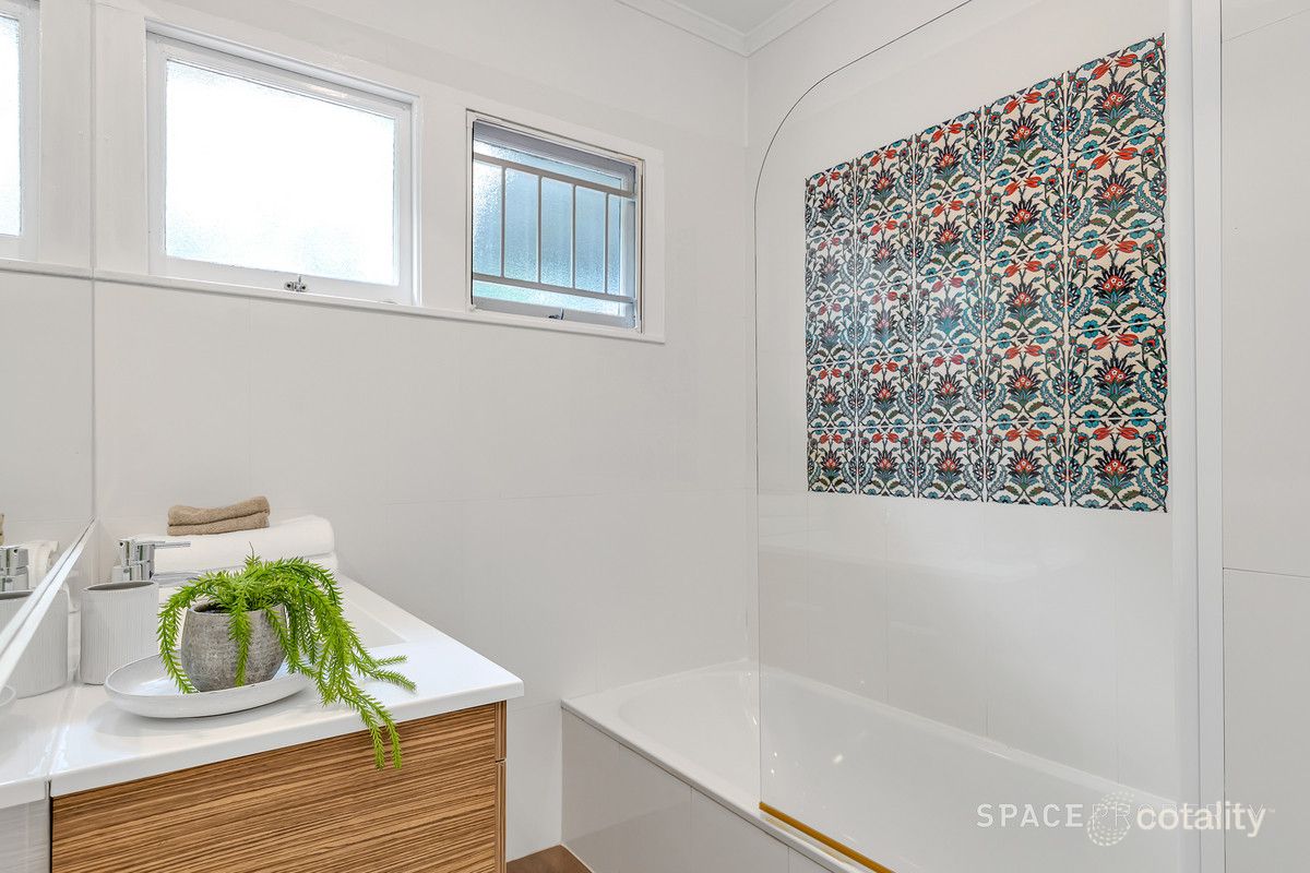 25 Jeffery St, Wilston, QLD 4051