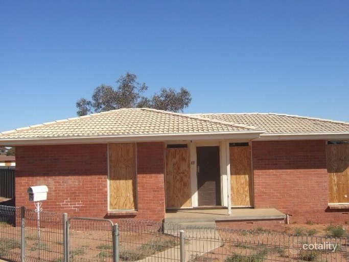 19 Lawton St, Broken Hill, NSW 2880