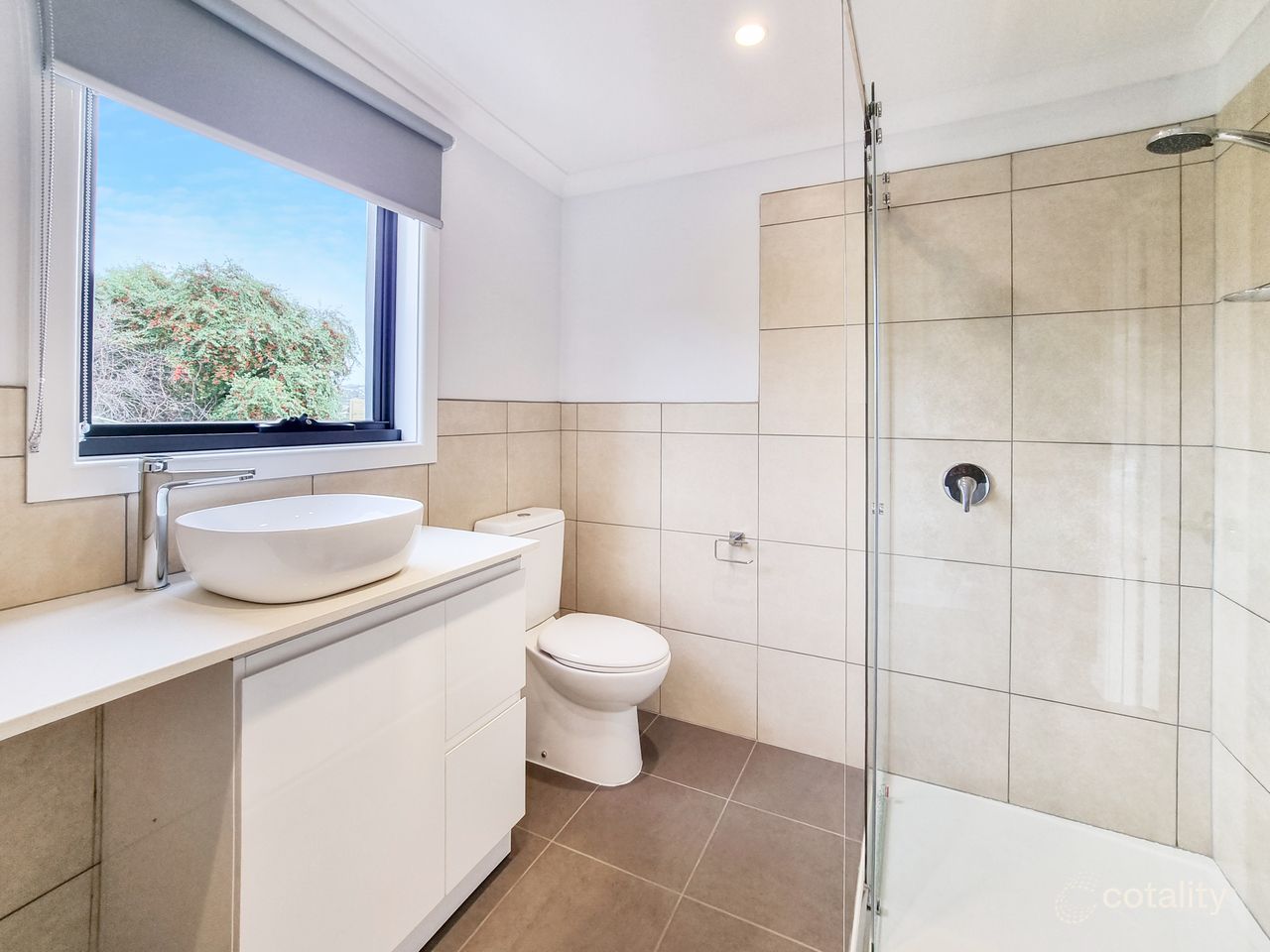 4/8 Iona Ave, Belmont, VIC 3216