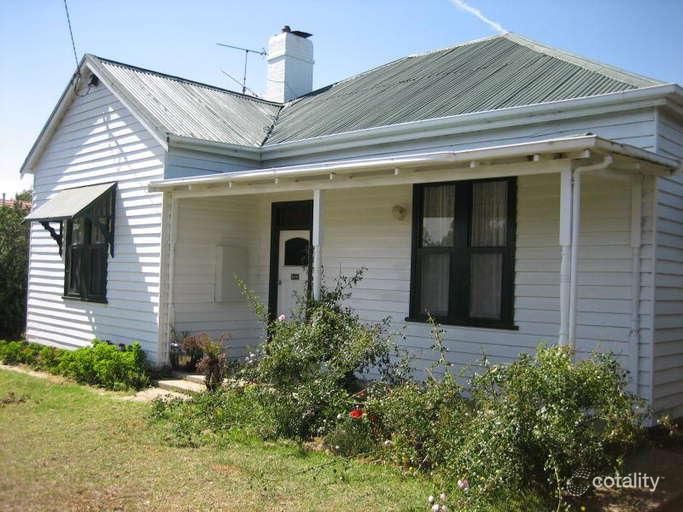 20 Heckfield St, Macarthur, VIC 3286