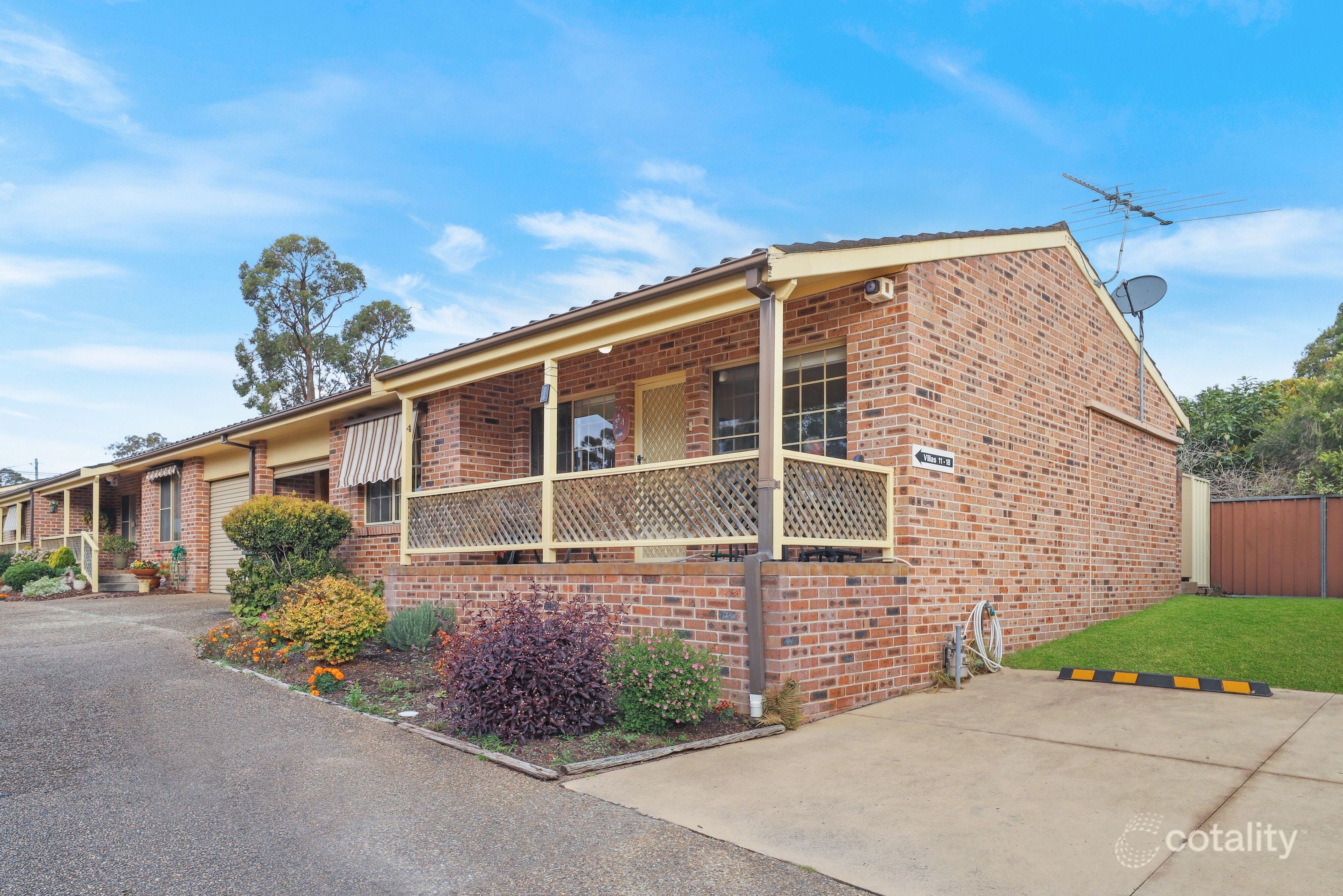 4/16 Oakwood St, Sutherland, NSW 2232