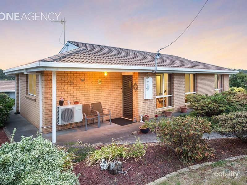 2/149 West Park Gr, Park Grove, TAS 7320