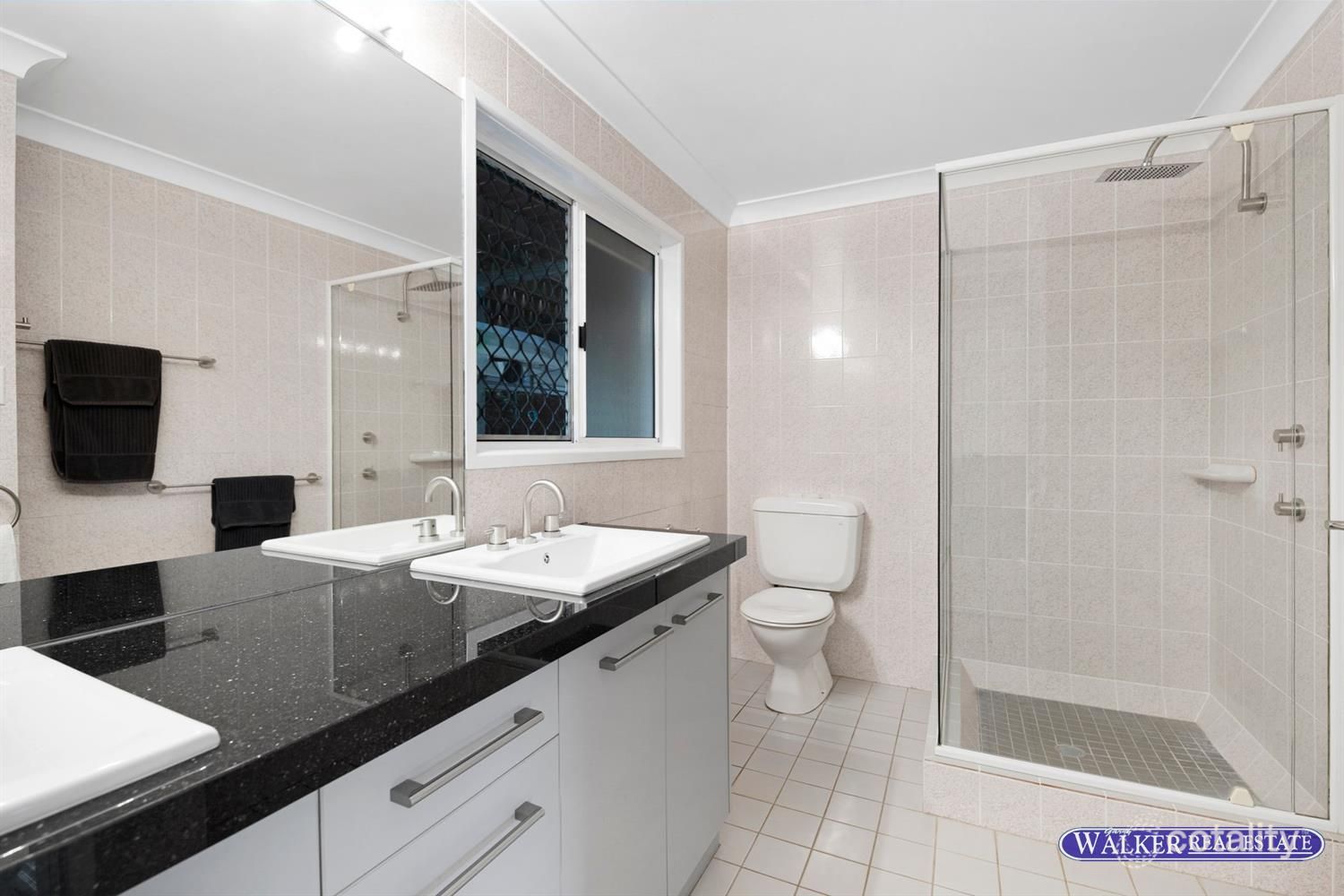 273 Toogood Rd, Bayview Heights, QLD 4868